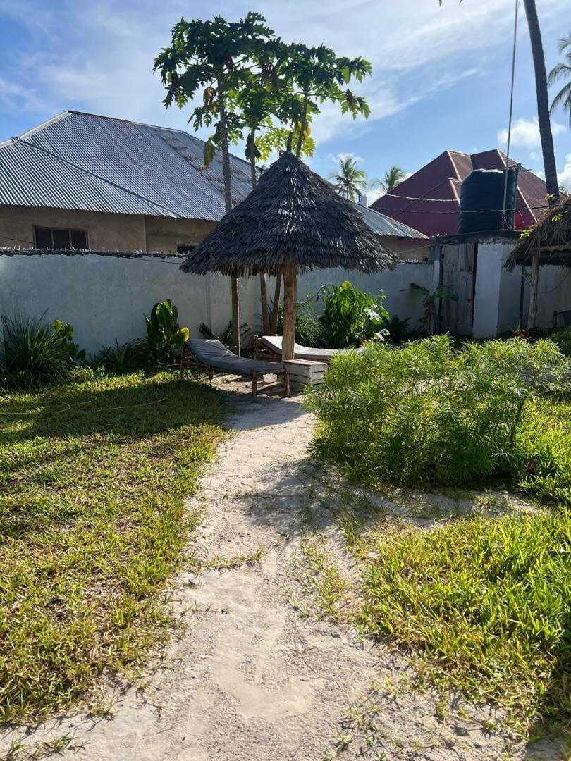Mambo Leo Hostel Paje Dış mekan fotoğraf